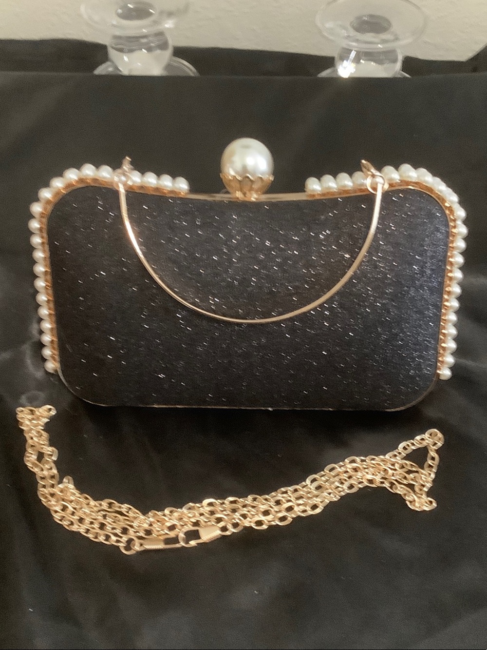 Elegant Black Pearl-Trim Glitter Evening Clutch